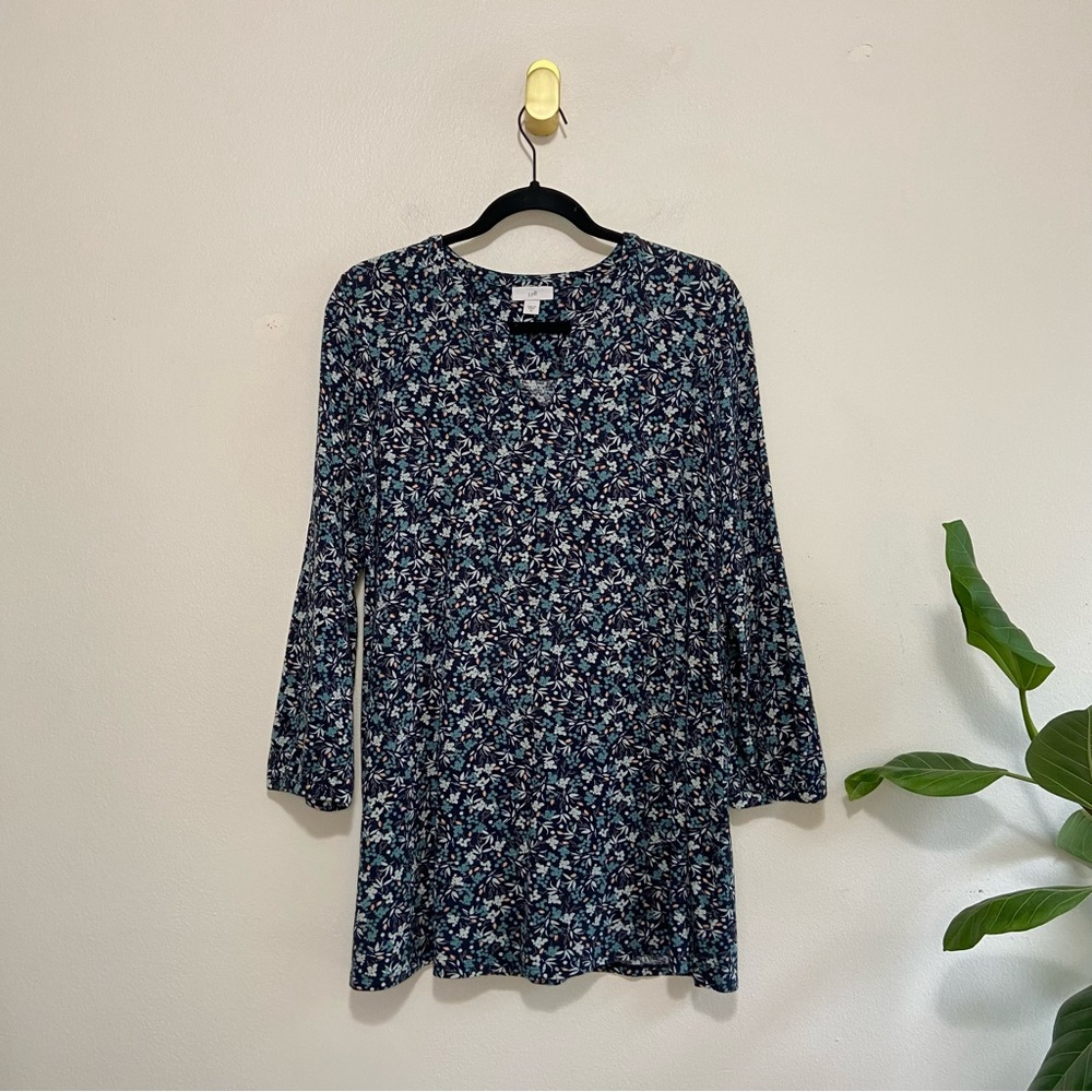 J. Jill Blue Floral Split Crewneck Long Sleeve Tunic Top